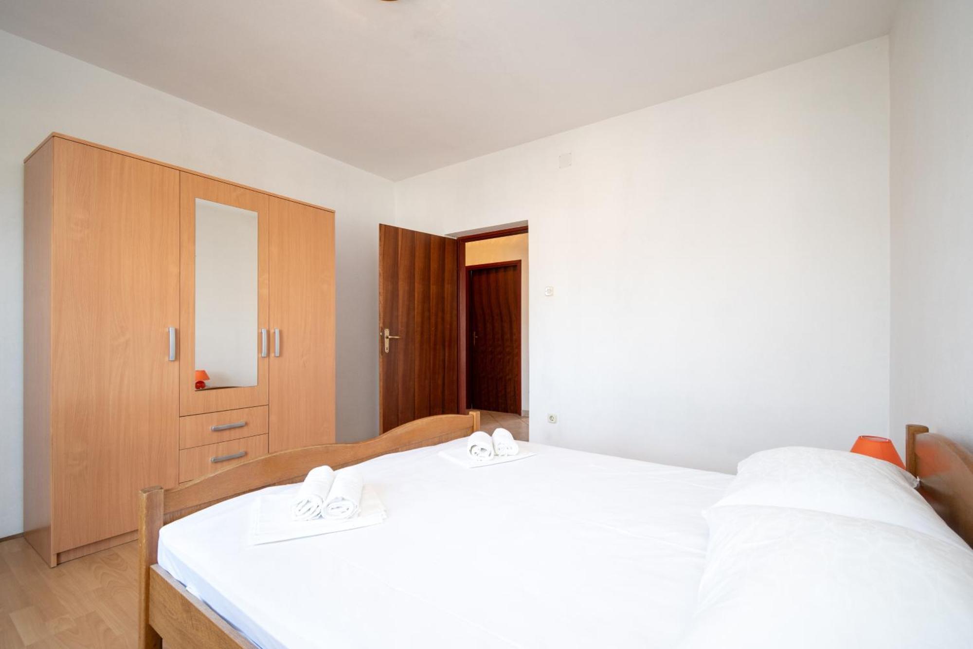 Apartments With A Parking Space Pag - 15765 Pag Town Bilik gambar